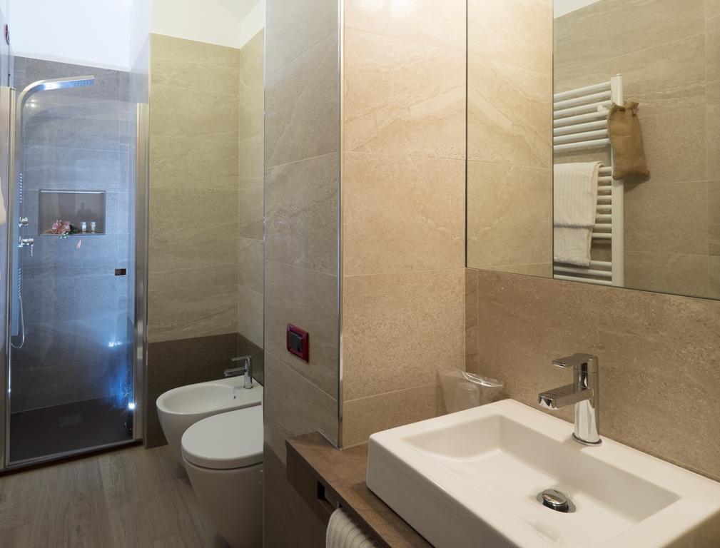 Residence Caffe Savona Alba  Pokoj fotografie